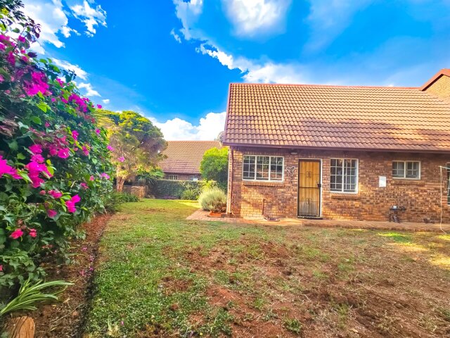 <!--[if BLOCK]><![endif]--> 44 Innihoek  5 Bosbok hoek , Zwartkop,  Centurion <!--[if ENDBLOCK]><![endif]-->